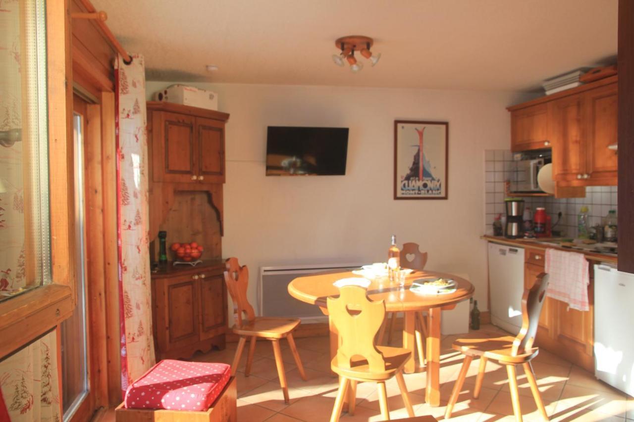 Appartement Chaleureux Les Houches 29 M² Piscine Partagee מראה חיצוני תמונה